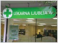 svetlobna tabla lekarna ljubljana