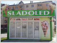 Izdelava tabel in montaža za kiosk Sladoled